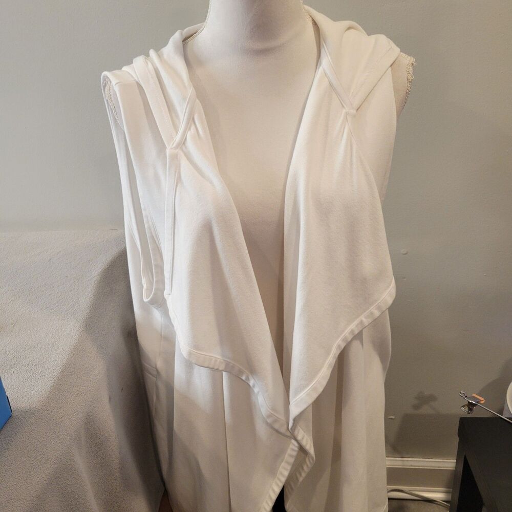 Fabletics Womens Open Faced Hannah Vest Hooded Cardigan White Size XXL